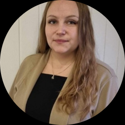 Rikke Larsen (HR & HSE Manager @ Zenith Landmåling A/S) bruger Personprofil DISC for virksomheder